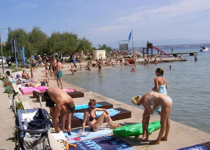 In With Sea View, Terrace, Air Conditioning, Wi-fi بريكو