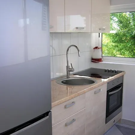 Apartment In With Sea View, Terrace, Air Conditioning, Wi-fi Preko