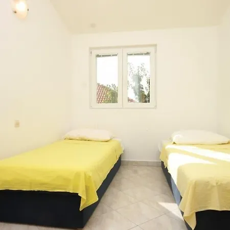 In With Sea View, Terrace, Air Conditioning, Wi-fi * Preko