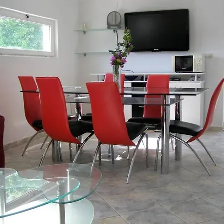 In With Sea View, Terrace, Air Conditioning, Wi-fi Lejlighed