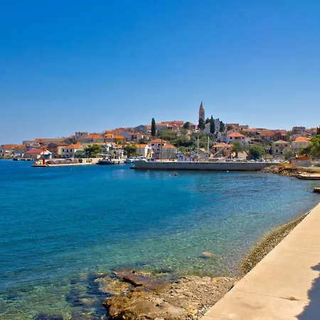 Apartment In With Sea View, Terrace, Air Conditioning, Wi-fi Preko