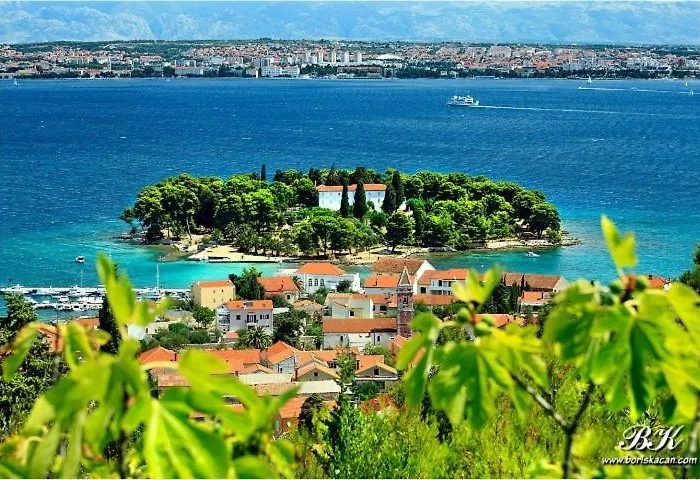 In With Sea View, Terrace, Air Conditioning, Wi-fi *